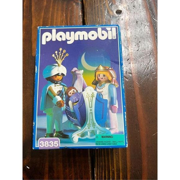 Playmobil Other - PLAYMOBIL 3835 Middle Eastern King /Prince & Queen / Princess & Baby  NEW